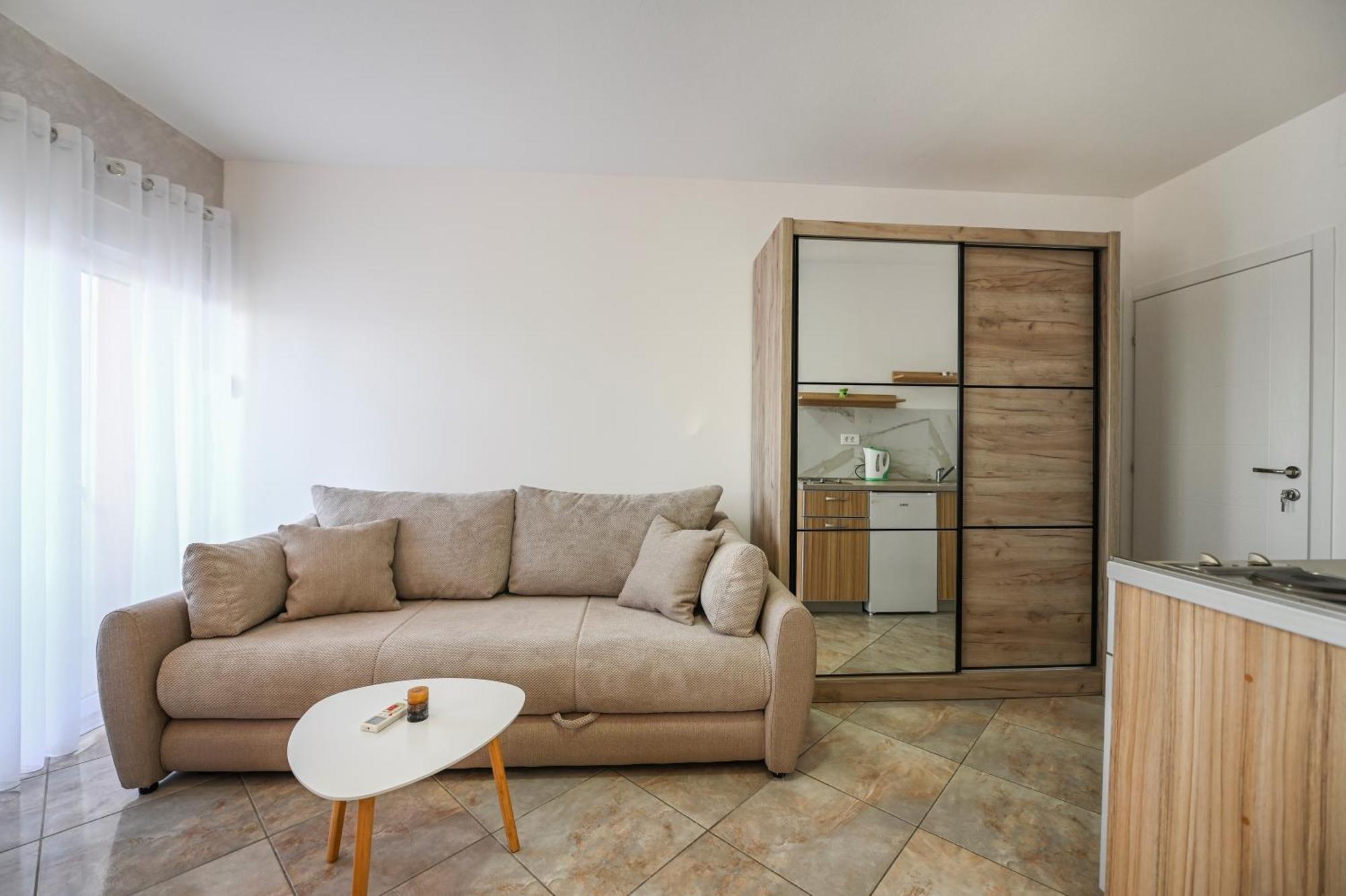 Villa Lux Rajovic 부드바 외부 사진