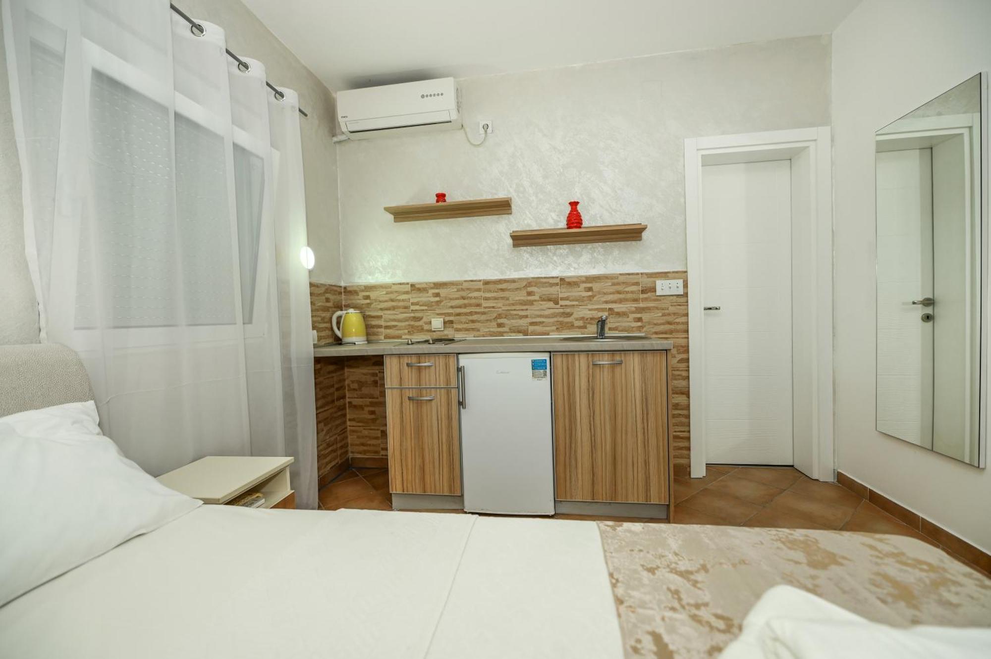 Villa Lux Rajovic 부드바 외부 사진
