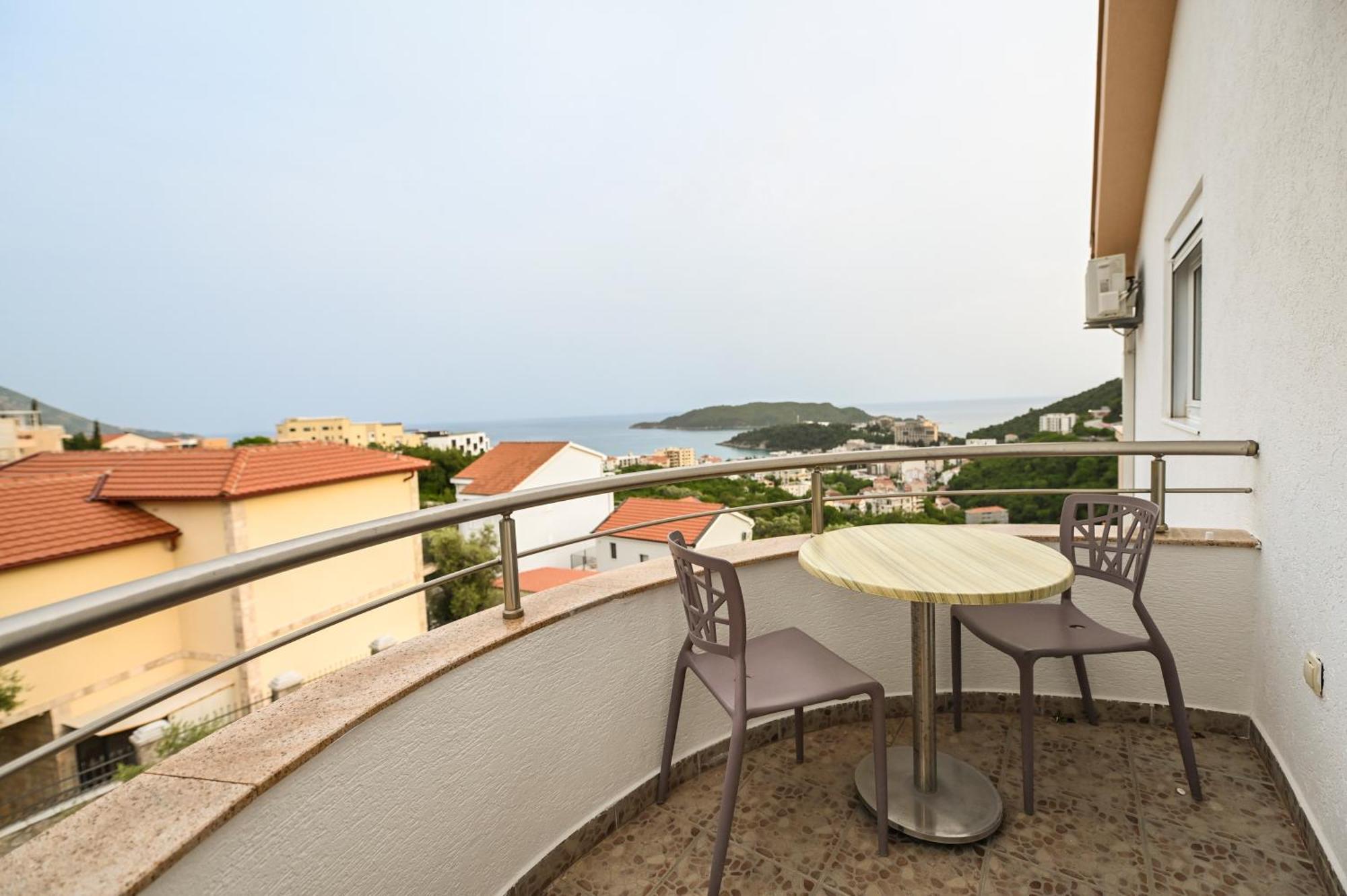 Villa Lux Rajovic 부드바 외부 사진